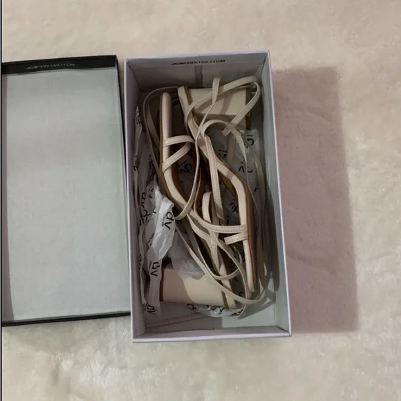 DV Dolce Vita Haze Strappy Lace-Up Block-Heel Sandals - Picture 13 of 14